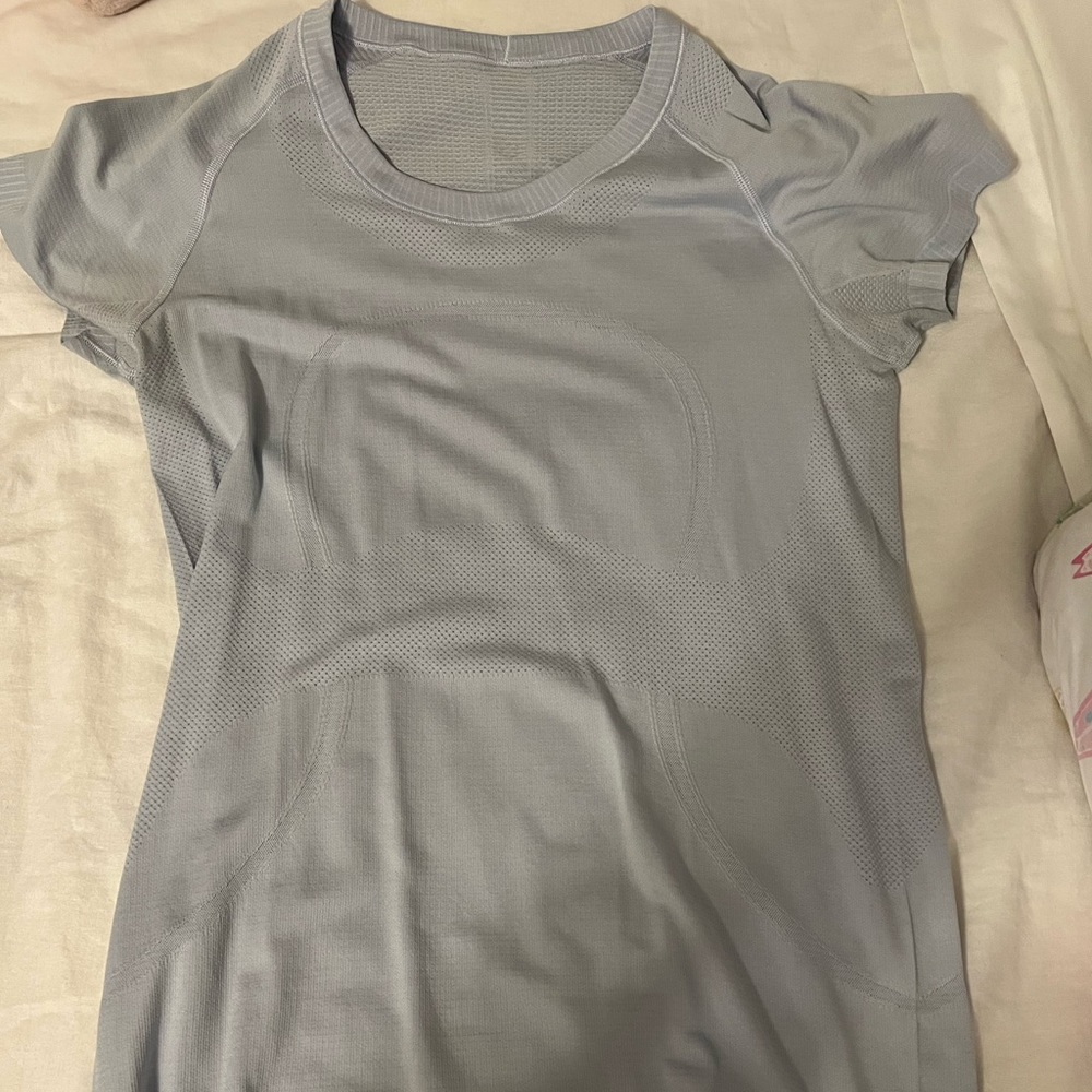 LULULEMON short sleeve swiftly tech shirt